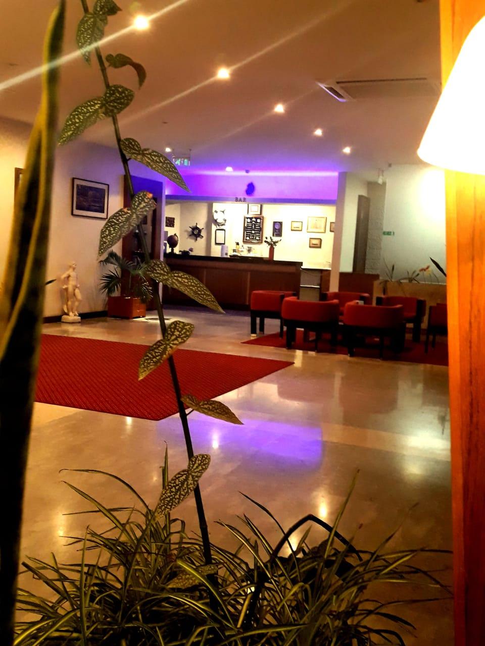 Santa Cruz Hotel