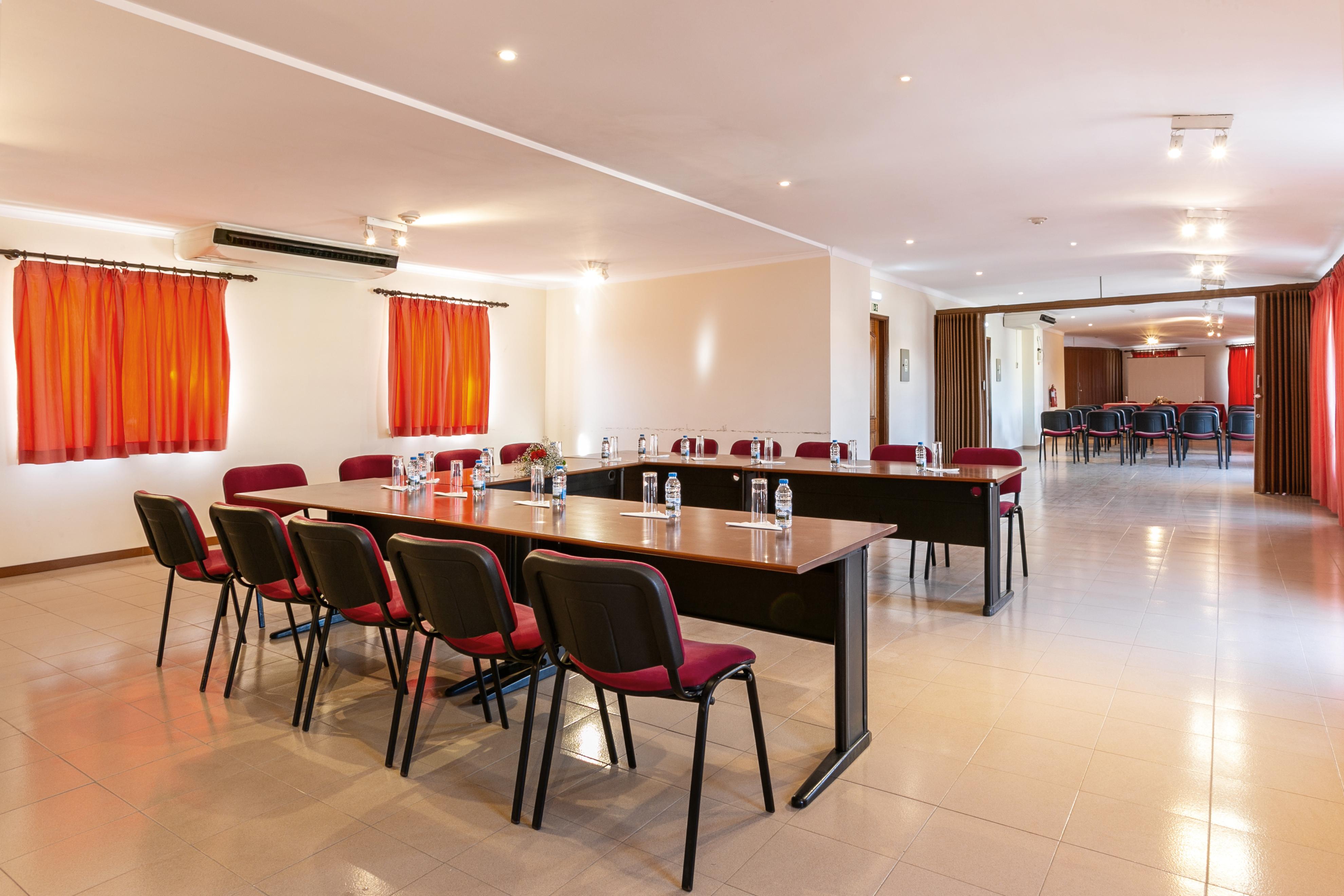 Hotel Comendador 3*