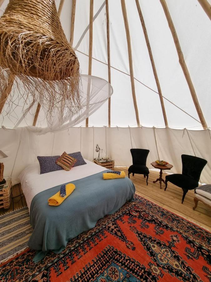 Goodmuda Tipi's Grandola
