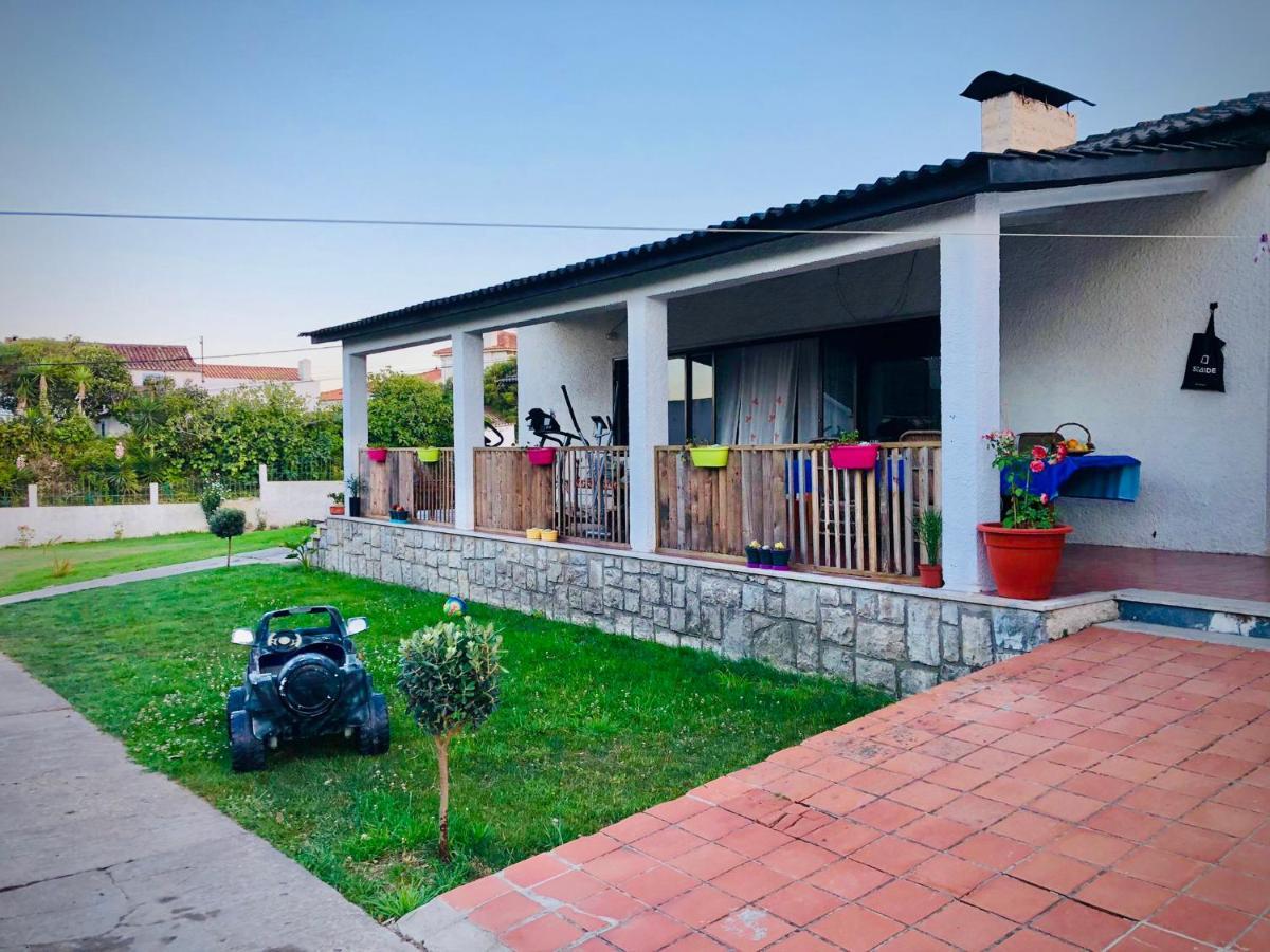 Casa Do Trevo Homestay Salir de Porto