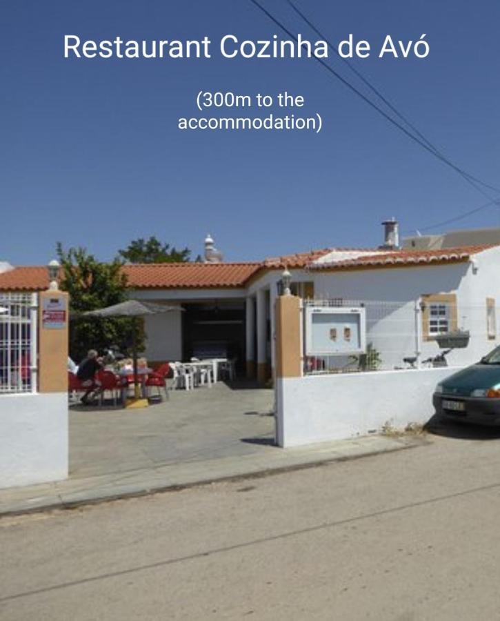 Oceanfront - 8 Rooms, 2 Kitchens With Pool, Billiard Table And Beach-volleyball Court