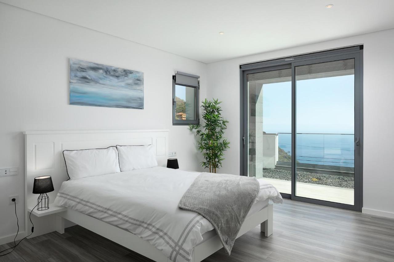 Villa Skyfall