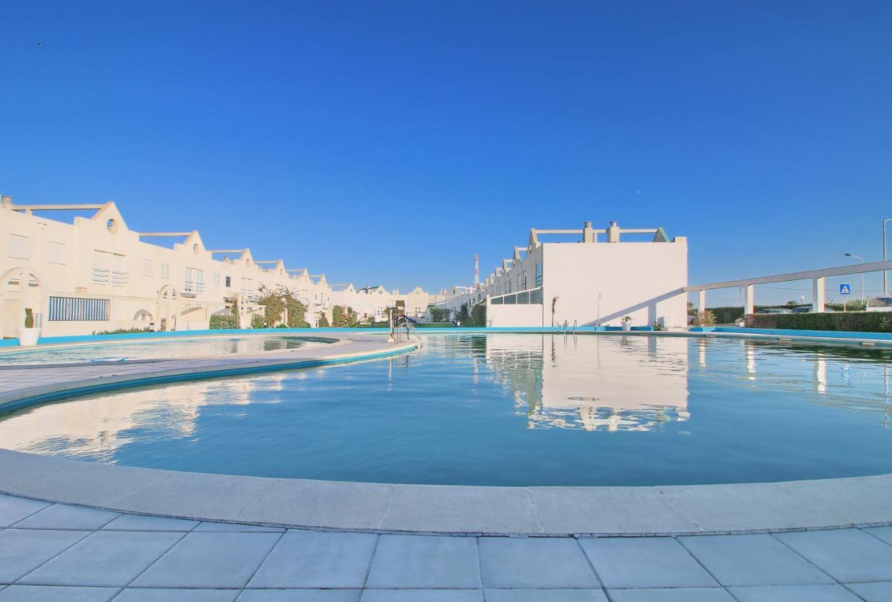 Holiday home Pool & Tennis House