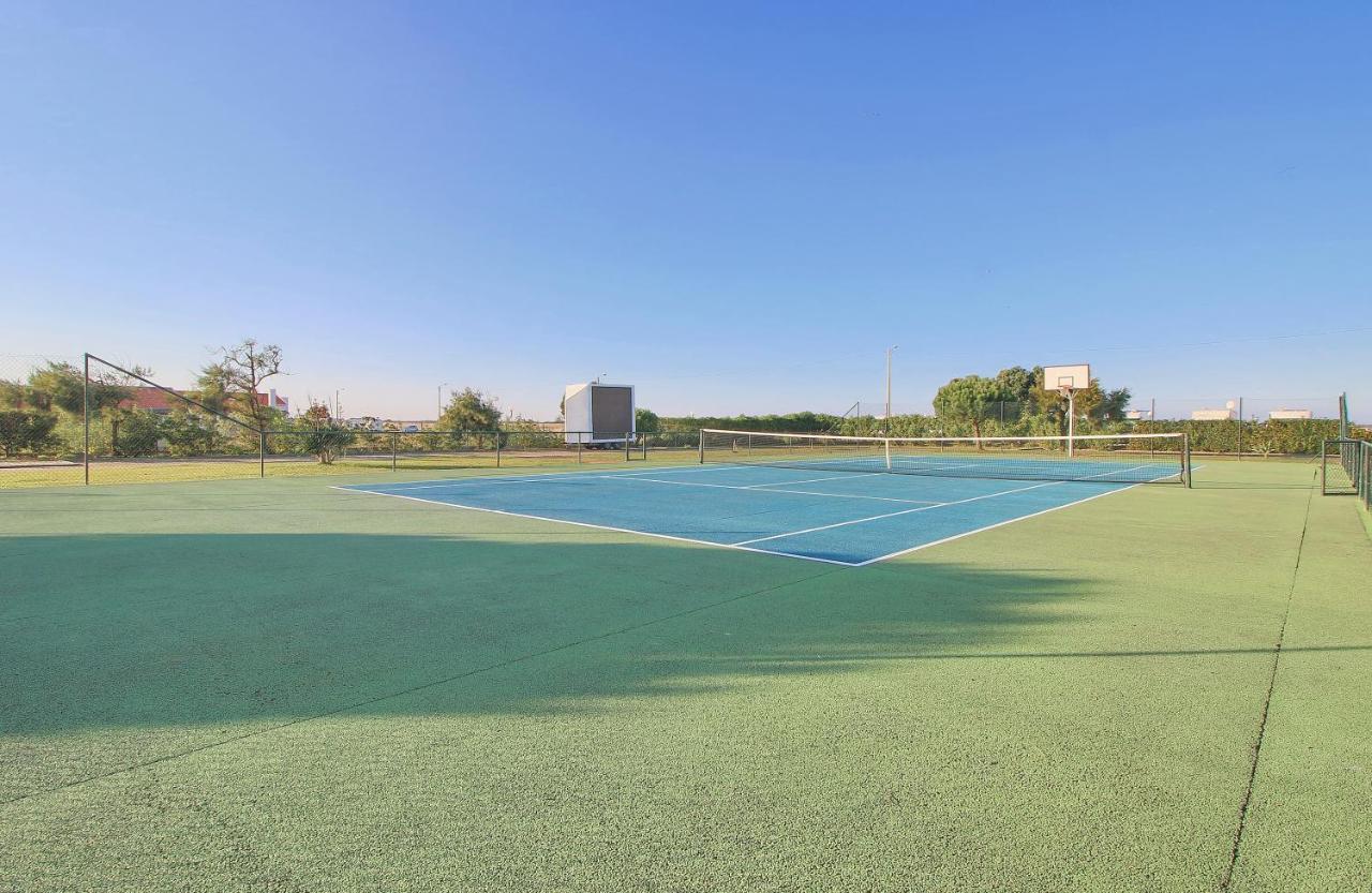Holiday home Pool & Tennis House *