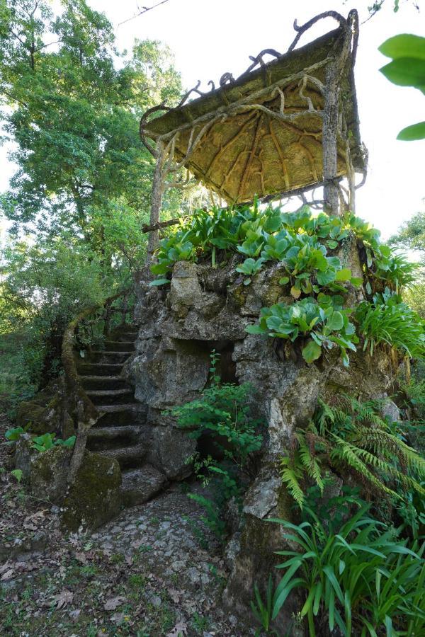 Country house The Grove Guimaraes