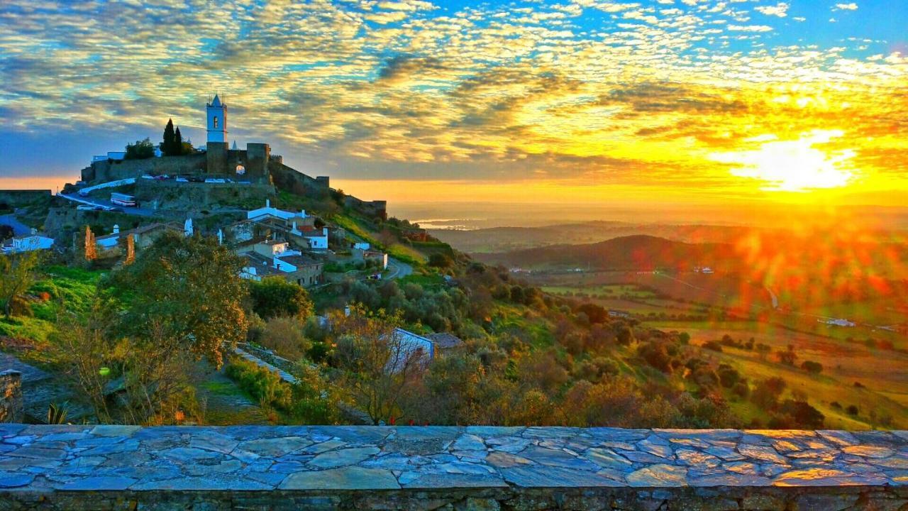 Charme De Ii Farm stay Monsaraz