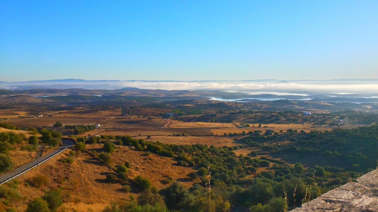 Charme De Ii Farm stay Monsaraz