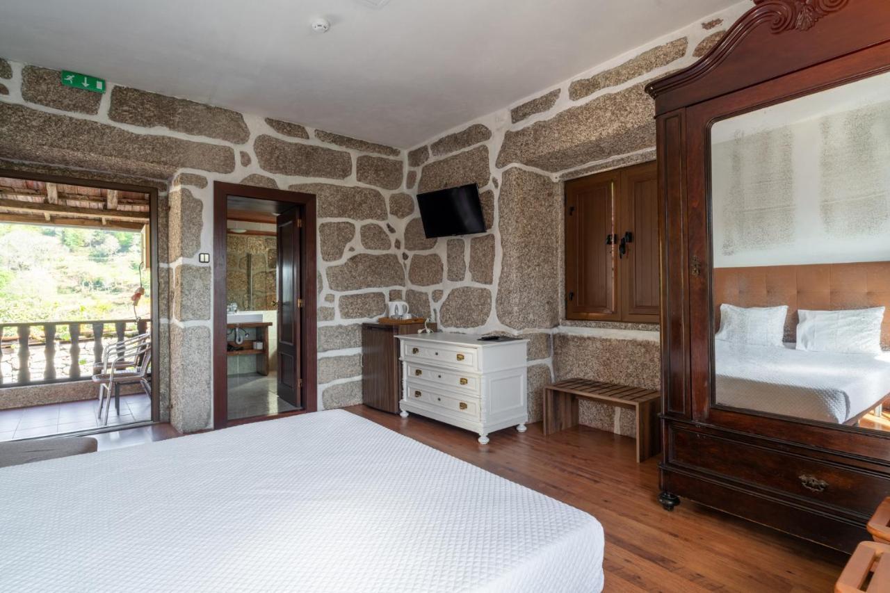 Quinta De Calvelos Farm stay *