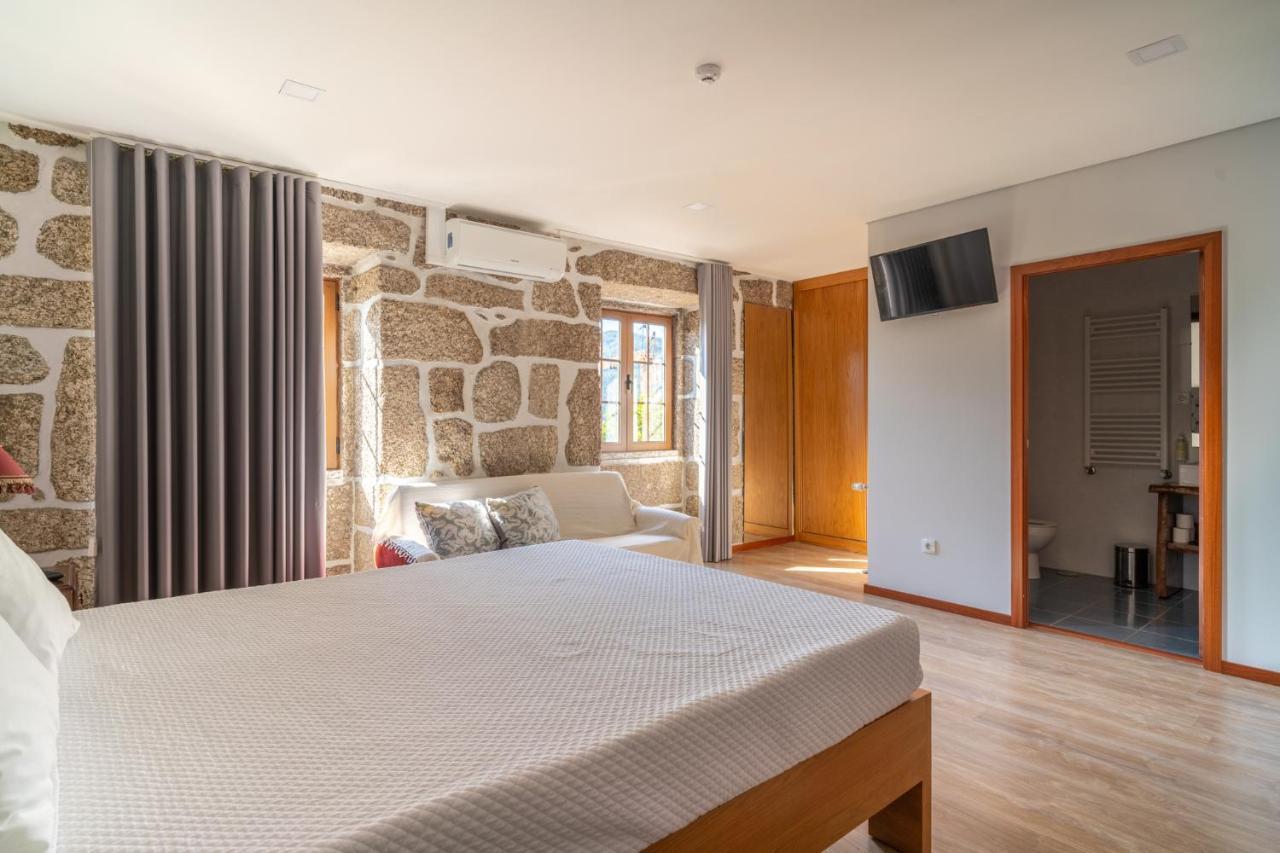 Farm stay Quinta De Calvelos