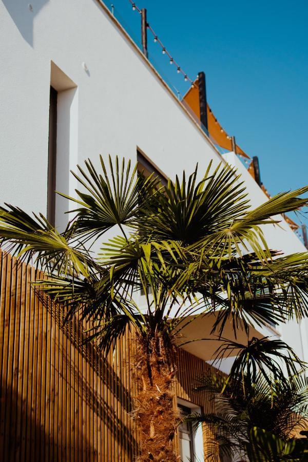 Hotel The Salty Pelican Yoga & Surf Retreat Peniche