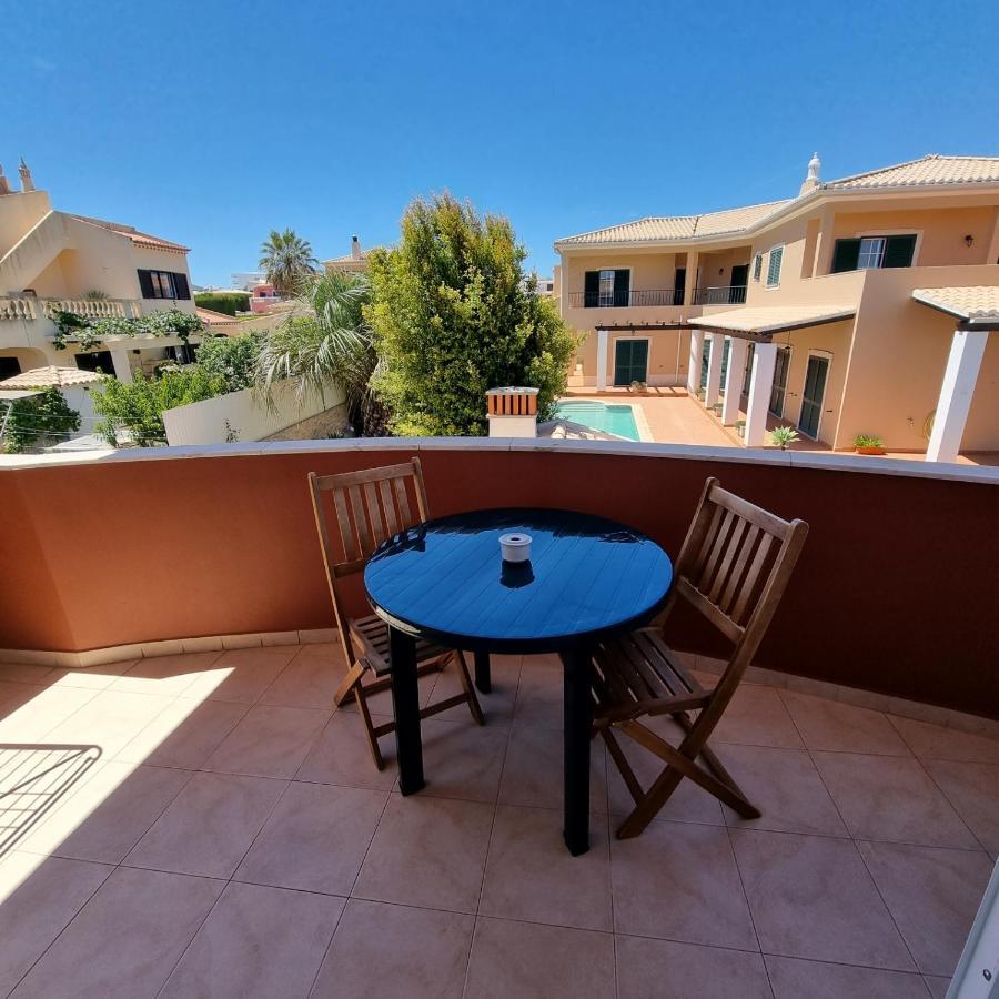 Casa Dos Cedros Guest house Lagos