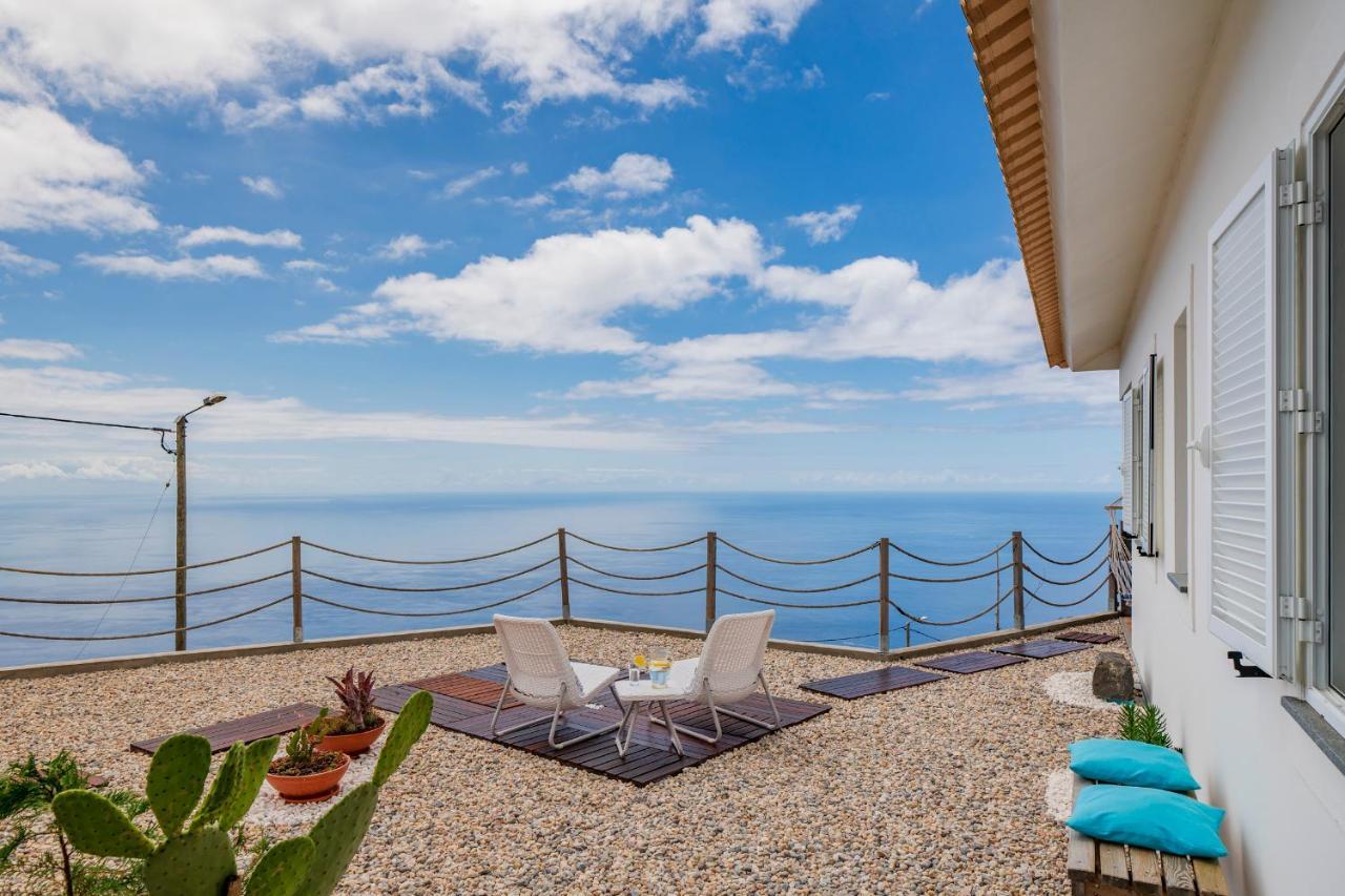 Sea Colors By An Island Villa Arco da Calheta (Madeira)