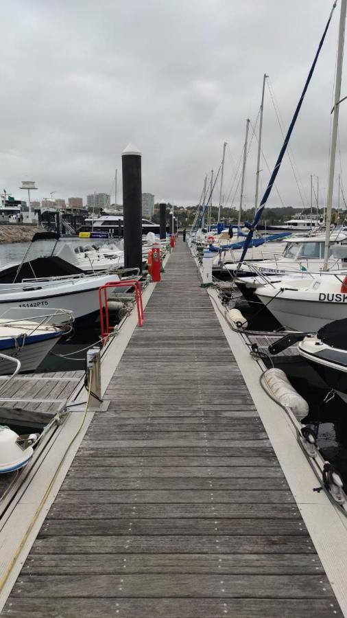 Vrs - Budget 21 Ft Boatel Parking *