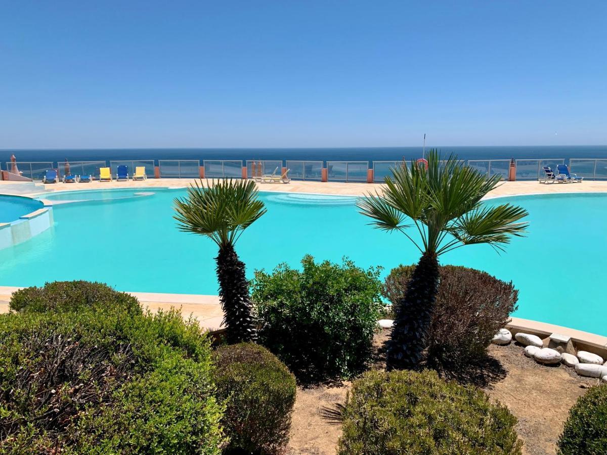 Casadaluz 86: Porto Dona Maria Oceanfront Retreat