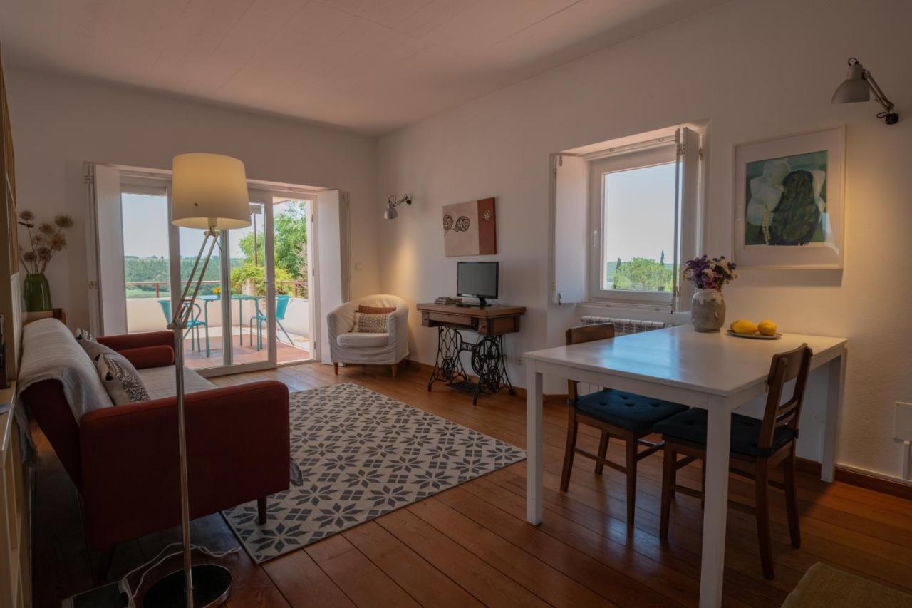 Casa No Rio - River House