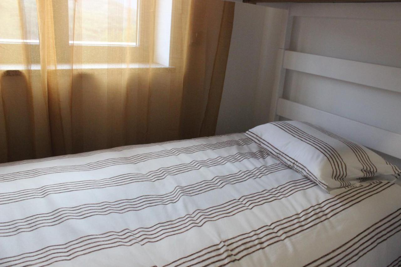 Hostel Casa Dona Alzira *