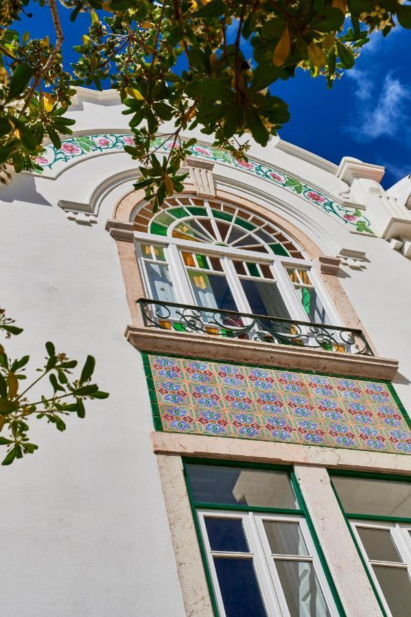 Branca - Palacete