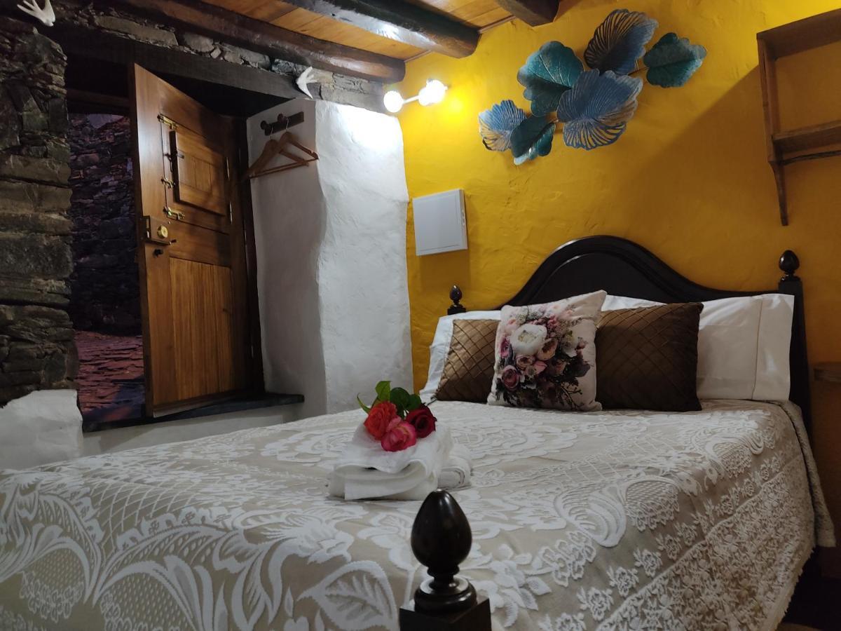 Montanhas Do Xisto - Casa Do Portal Holiday home Lousa (Central Portugal)
