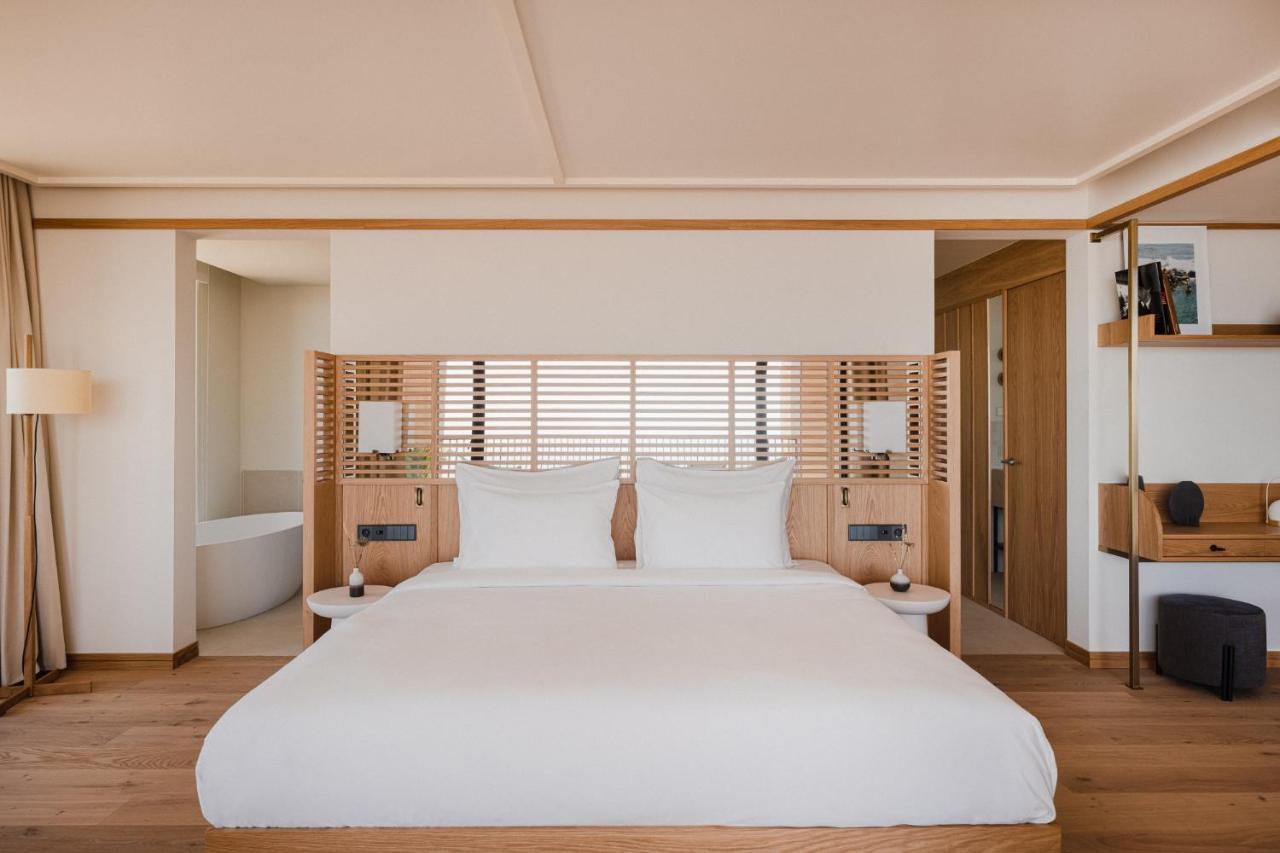 Aethos Hotel