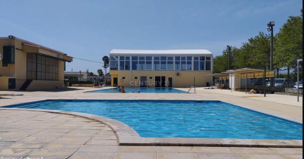 Acampamento Residencial T2 No Parque Quinta do Conde