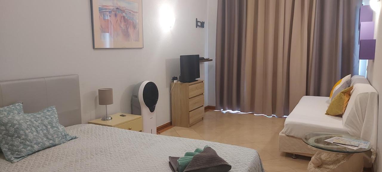 Jeannie's Oura Estrela Apartamento