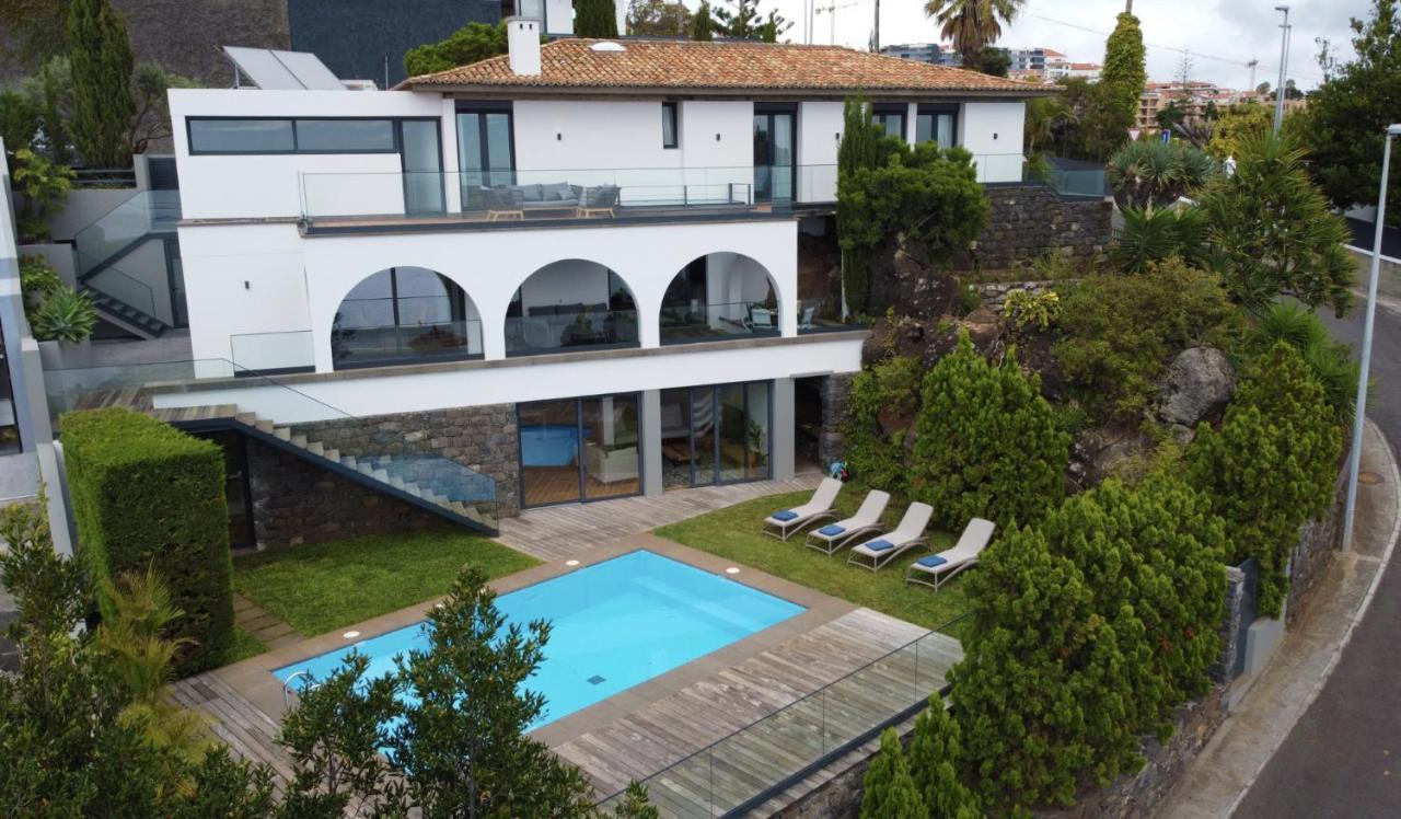 Villa Unmei By Lovelystay Canico (Madeira)