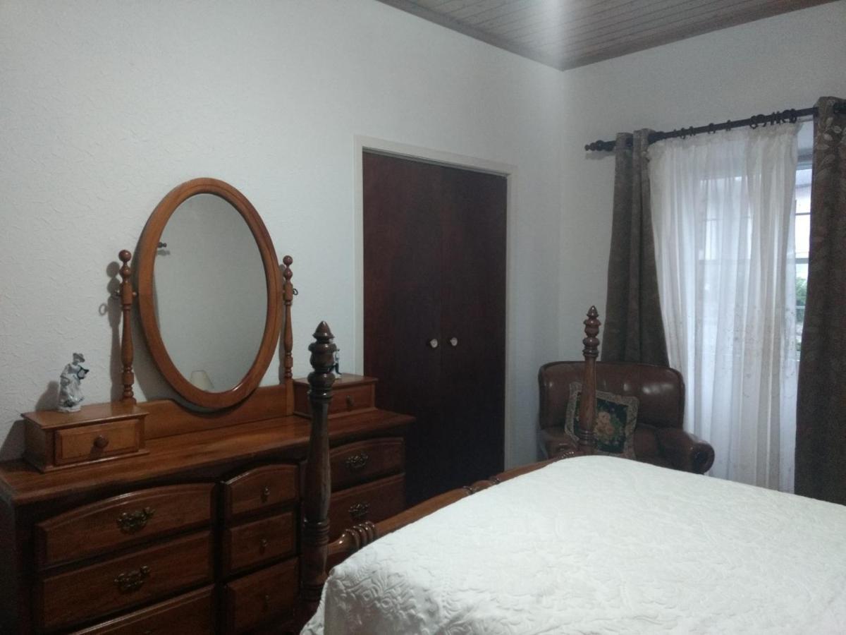 Bed & Breakfast Pandora Faja Grande
