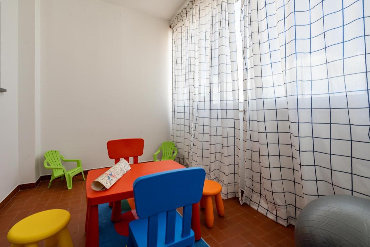 Apartment Dom Carlos - 6 Com Ac E Vista Fabulosa Sobre O Rio Arade Portimao