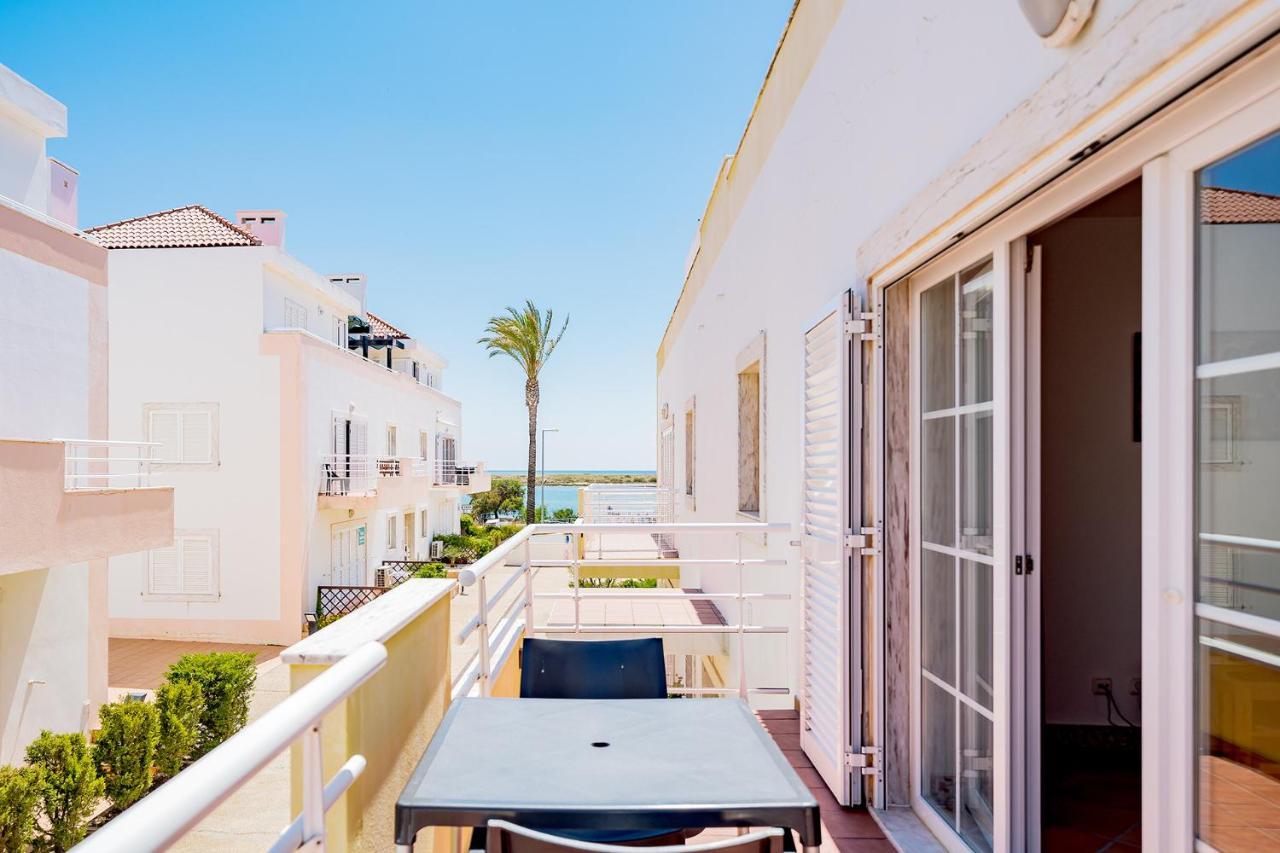 Traditional Seaside Tavira Apartment *