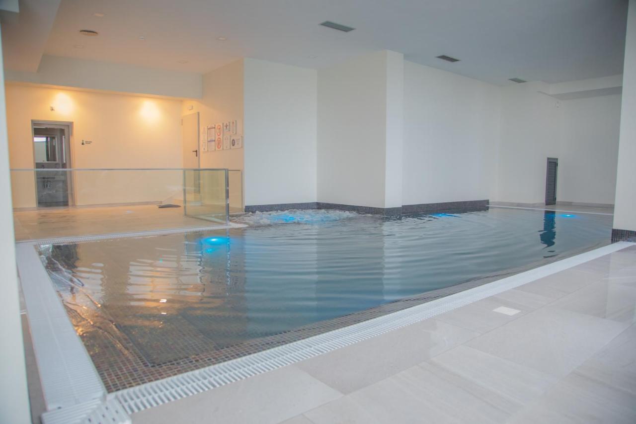 Hotel Calamar 3*