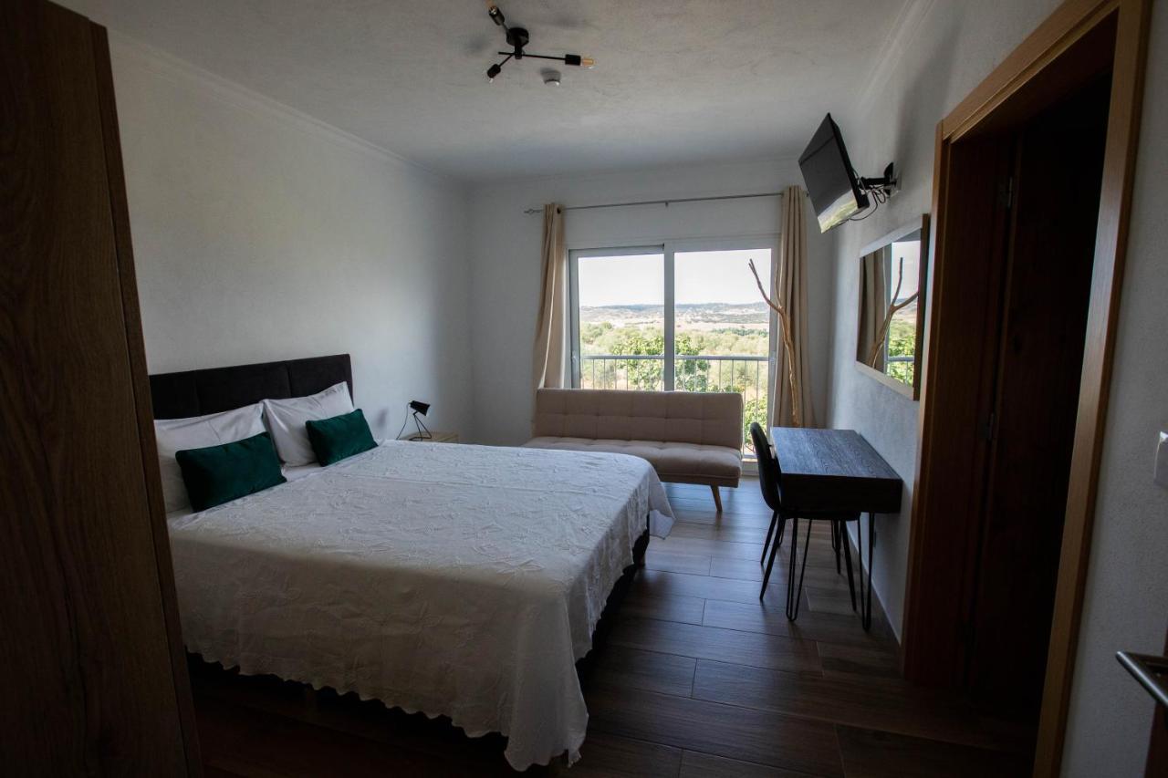 Passo Do Lobo - Farm stay Moura