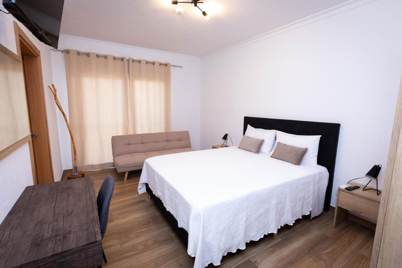 Passo Do Lobo - Farm stay Moura