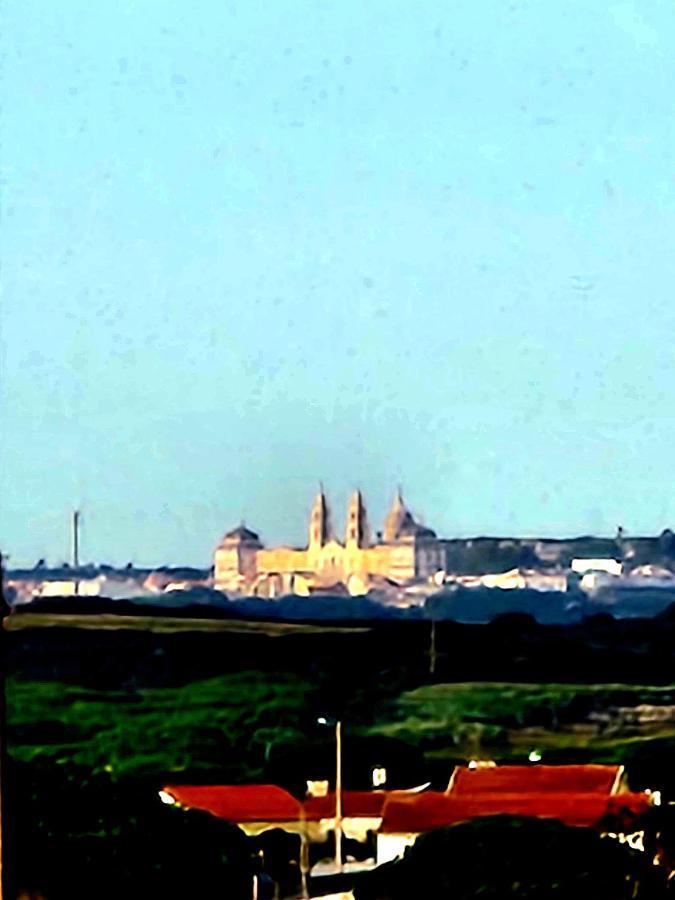 Acomodação com café da manhã  Serra E Mar Sintra