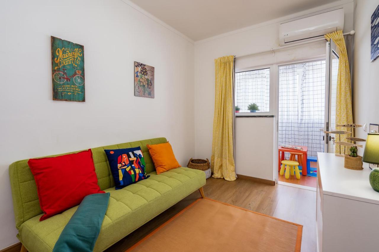Dom Carlos - 6 Com Ac E Vista Fabulosa Sobre O Rio Arade Apartment