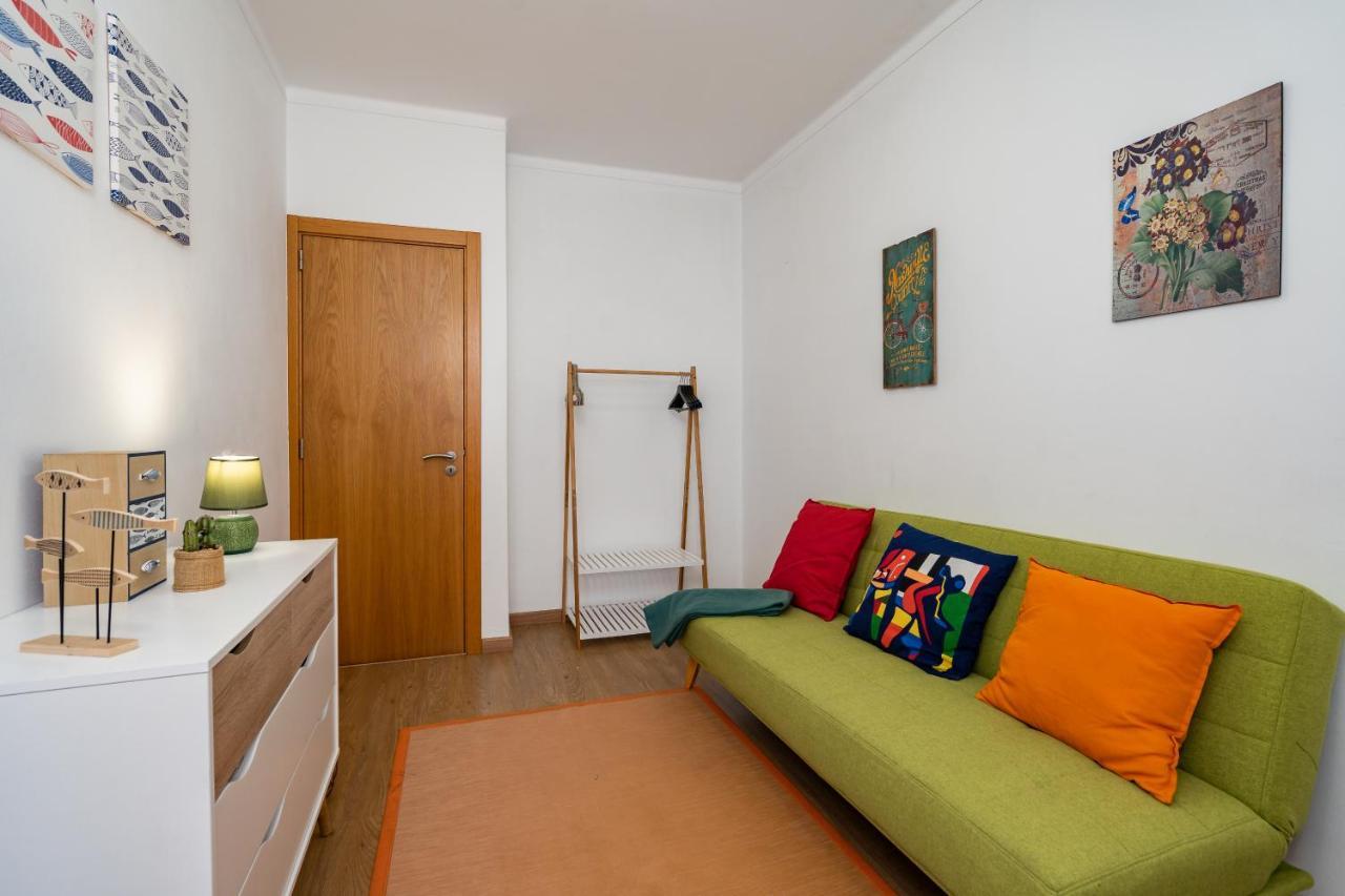 Apartment Dom Carlos - 6 Com Ac E Vista Fabulosa Sobre O Rio Arade