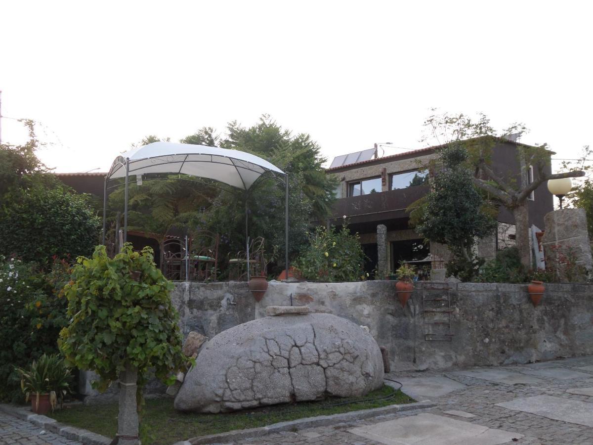 Casal De S.romao Do Meio Farm stay