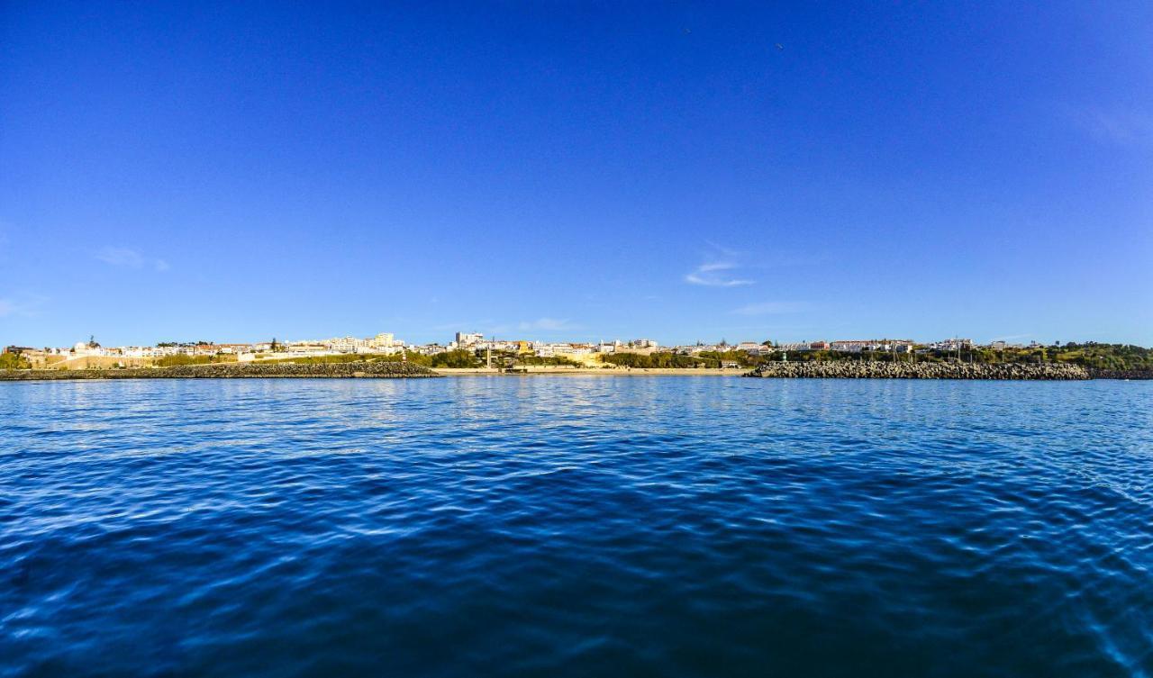 Sea View Business & Leisure Hotel 4*