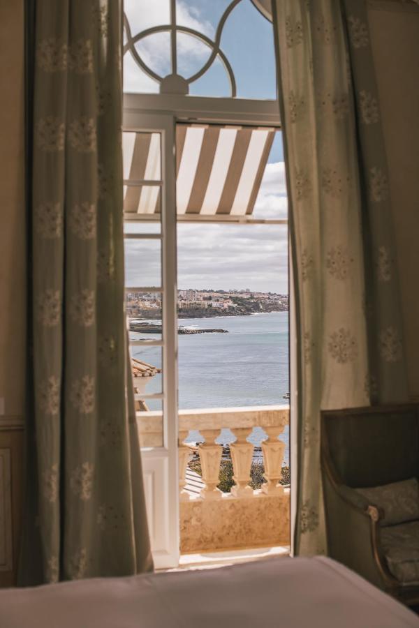 Vintage Hotel