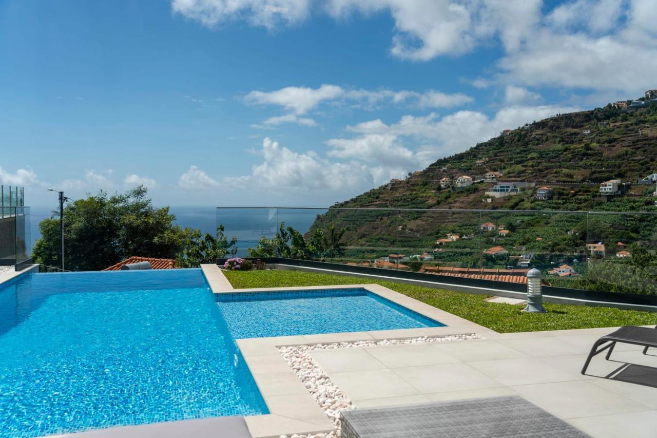 Pearl Of Calheta By An Island * Calheta (Madeira)