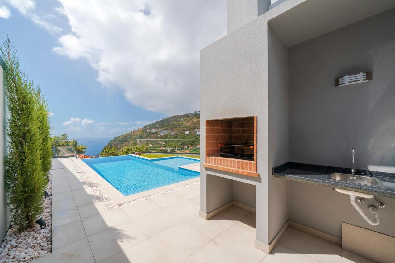 Pearl Of Calheta By An Island * Calheta (Madeira)