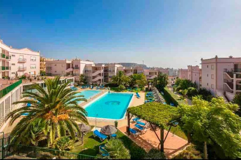 Casa Da 5 - St 2 Bedrooms , Amazing Sea View , Pool , Wifi * Luz
