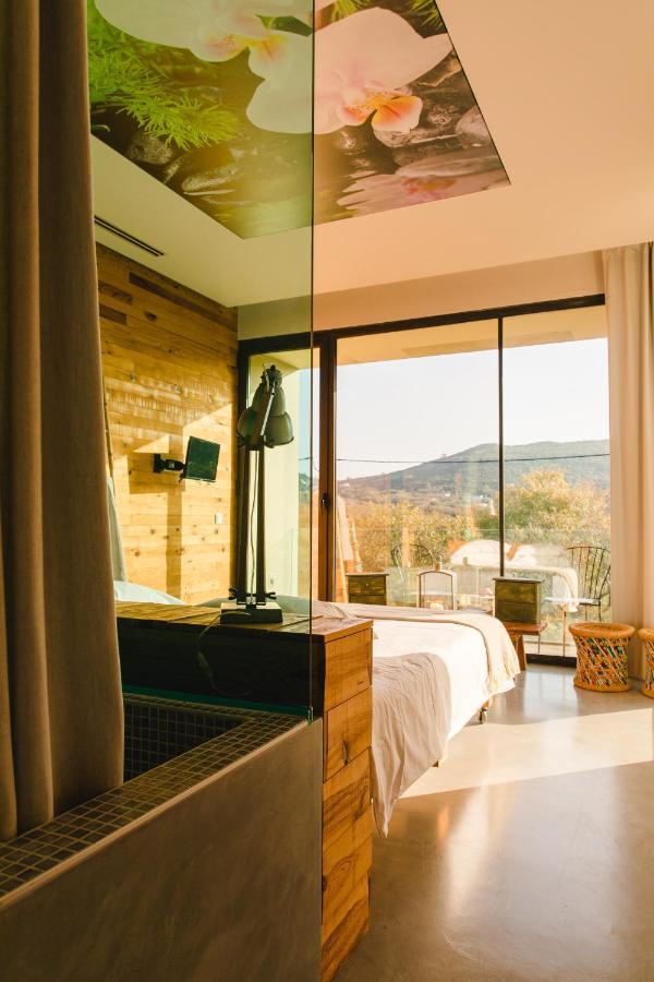 Hotel Cooking And Nature - Emotional Alvados