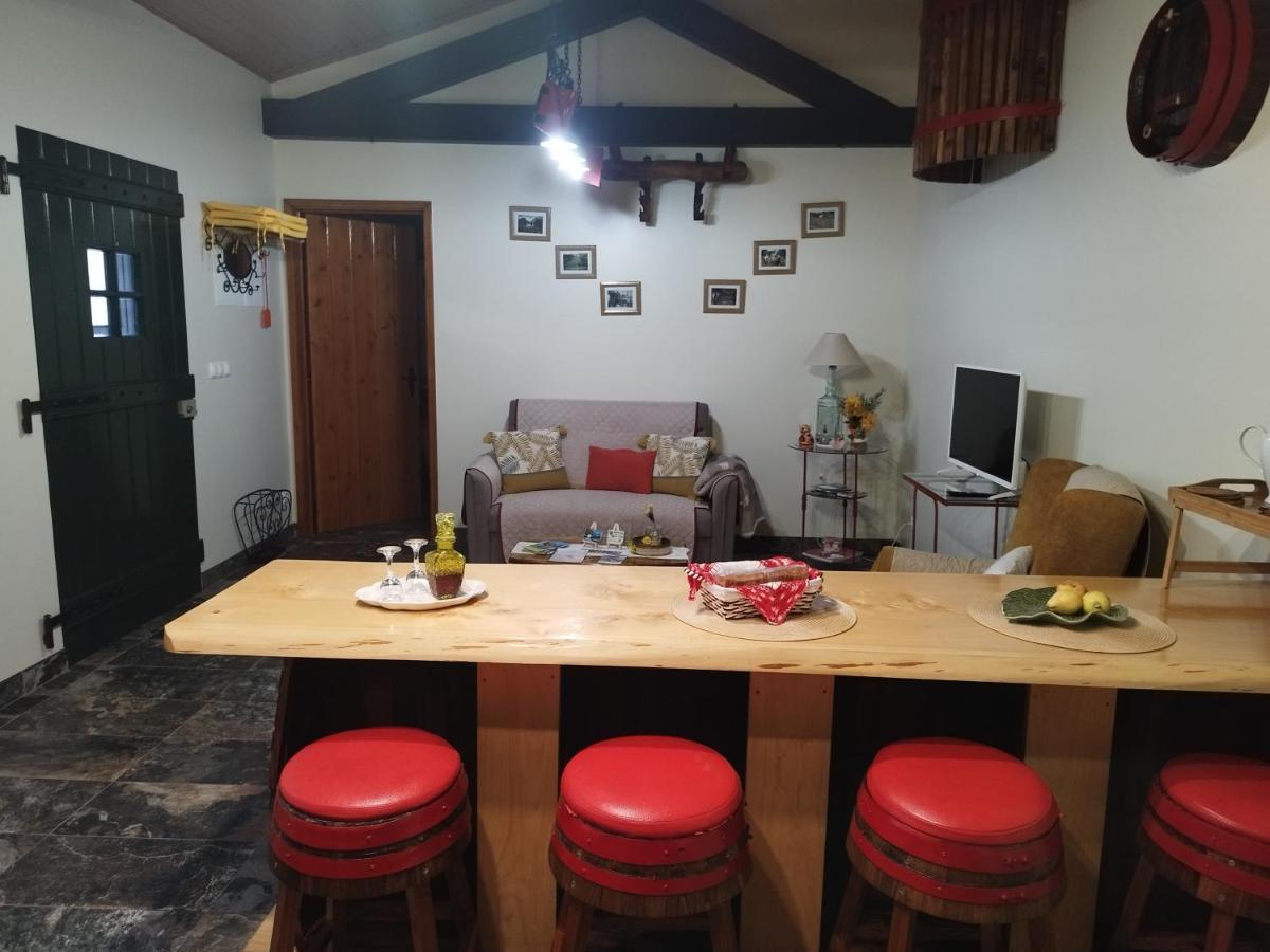 Quinta Dos Sentidos , Rustic Holiday Houses In Sao Vicente Ferreira Holiday home