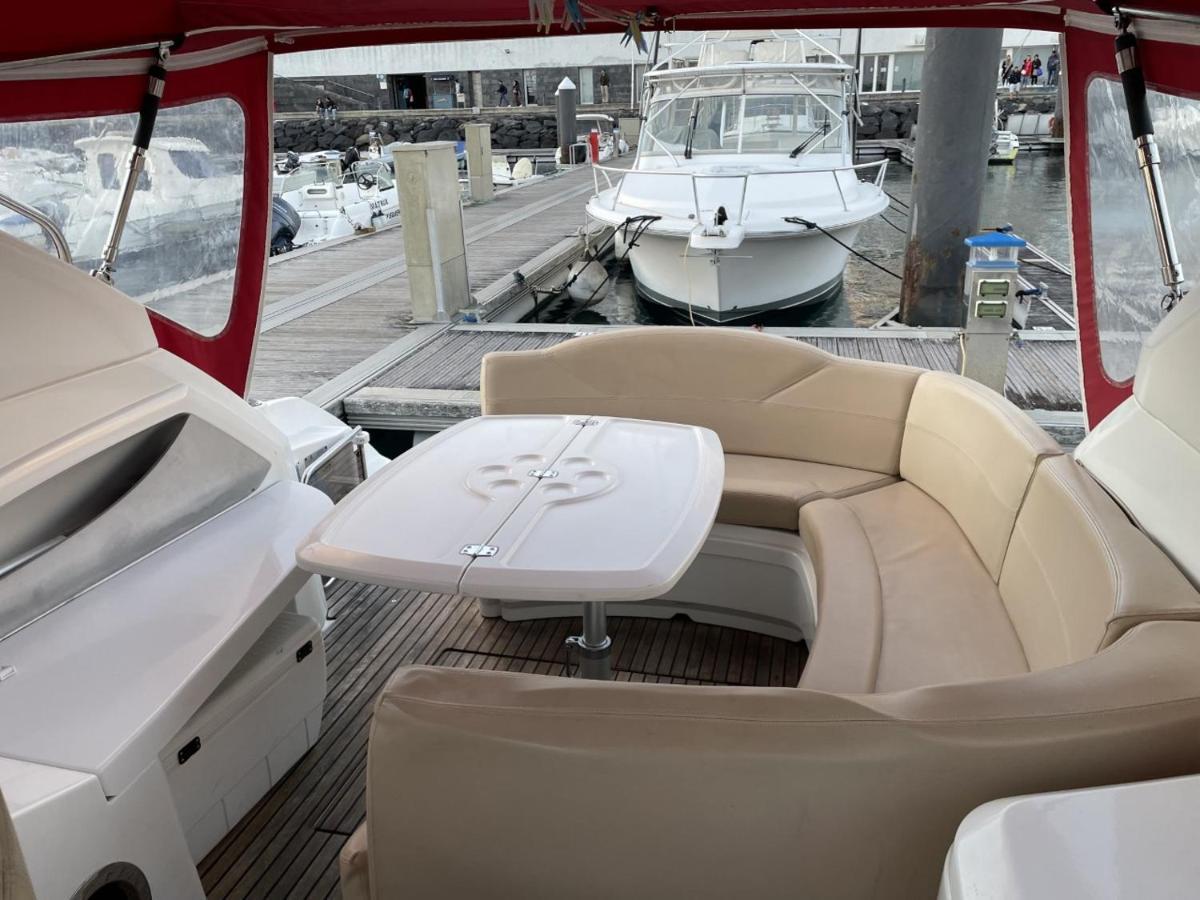 Botel Sea Later *
