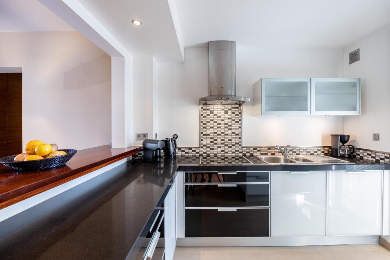 Apartment Coolhouses Algarve, 2 Bed Elegant Flat, Private Pool & Garden, Facilities, Mar Da 19