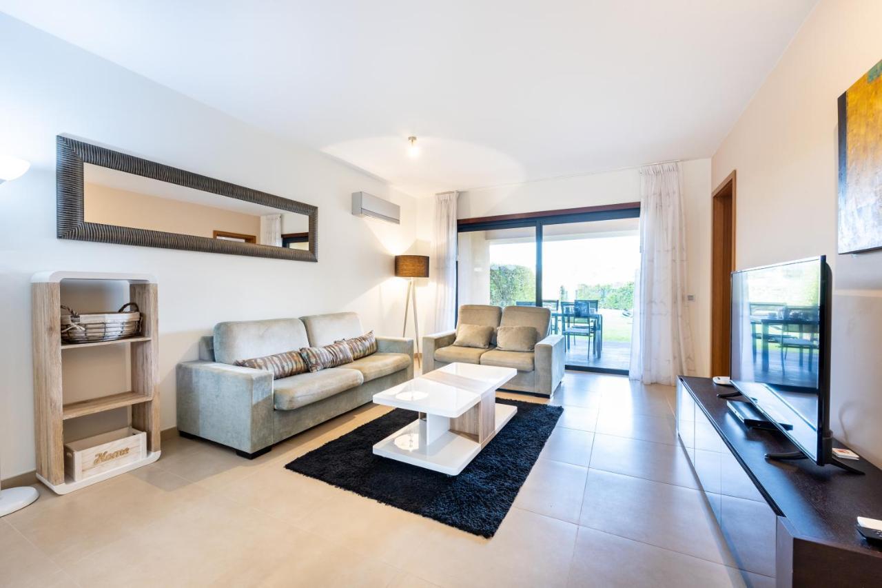 Coolhouses Algarve, 2 Bed Elegant Flat, Private Pool & Garden, Facilities, Mar Da 19 Apartment
