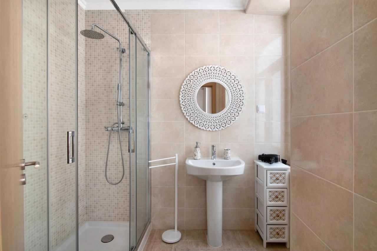 Traditional 3 Bedroom * Alte