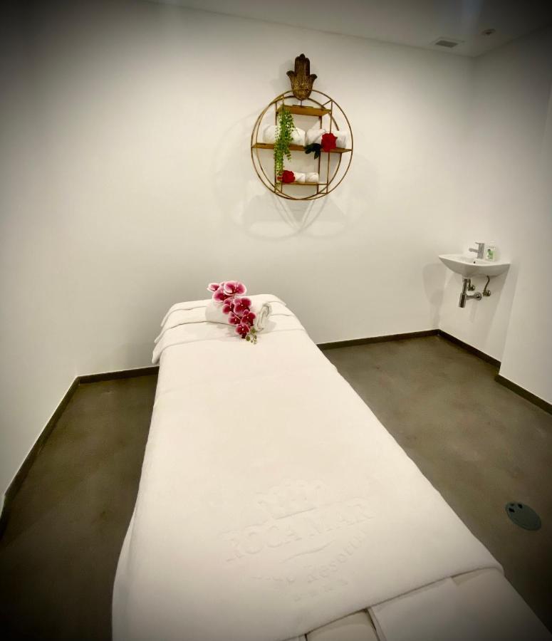 Royal Orchid Hotel 4*