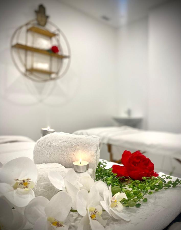 Royal Orchid Hotel 4*