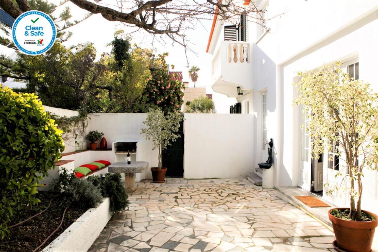 Cushy With Garden In * Estoril